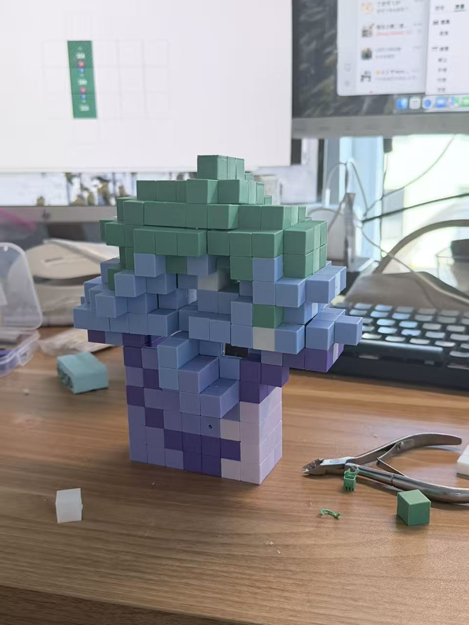 The companion robot's shell, built from magnetic voxels